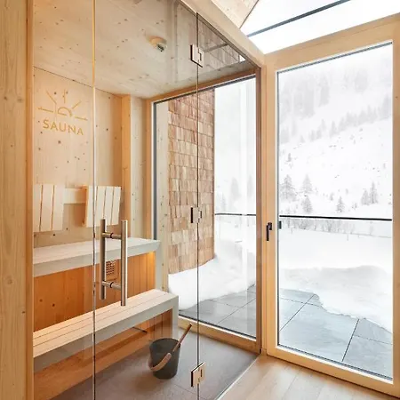 Sonne 4* אוברטאורן