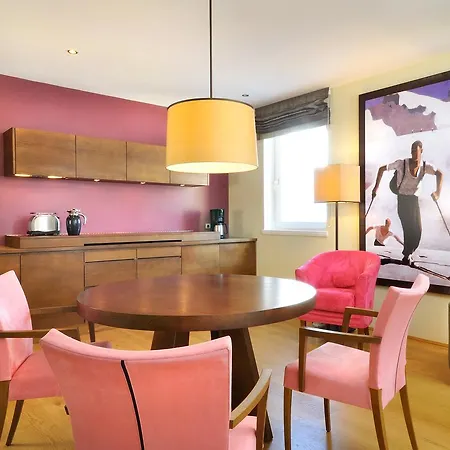 Sonne Lejlighedshotel 4*